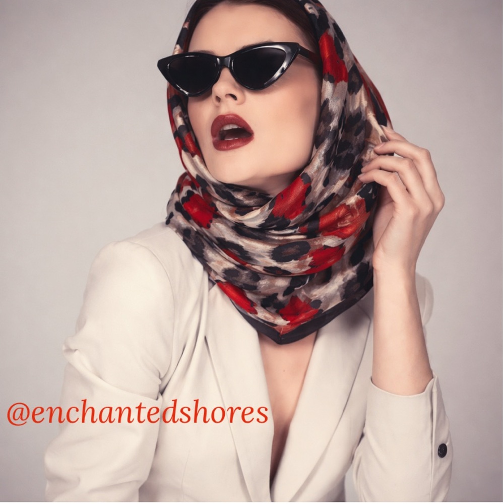 Vintage Leopard Scarf Infinity Hearts Animal Print Tan Brown Beige Red Black